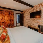 The Owl's Nest 2 * Velingrad