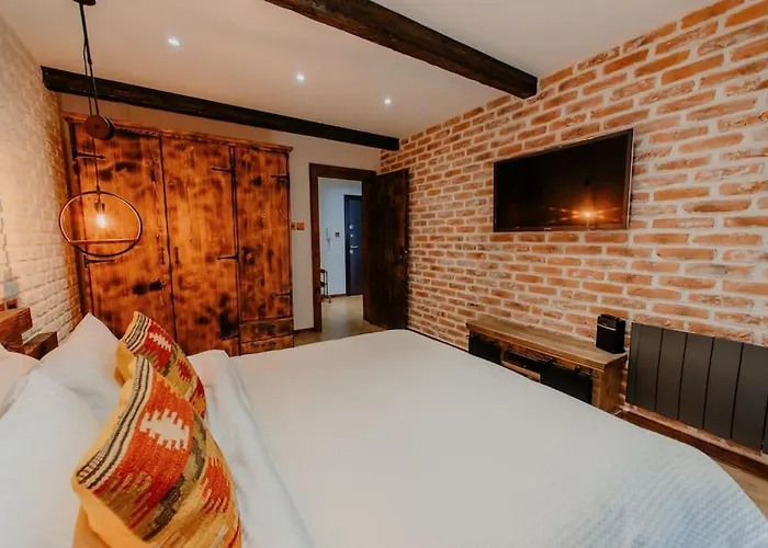 The Owl's Nest 2 * Velingrad